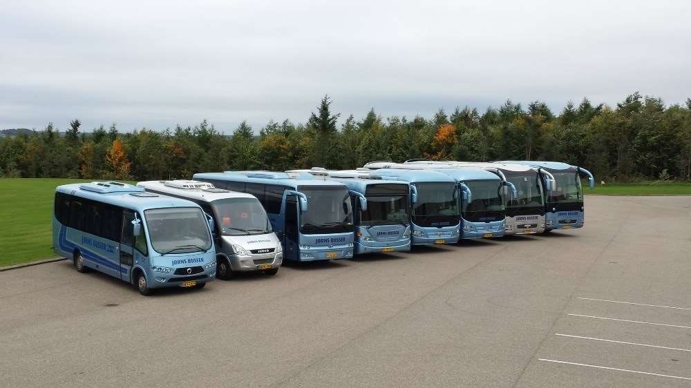 Lej en bus med chauffør i Skanderborg, Horsens, Aarhus eller et andet sted i landet